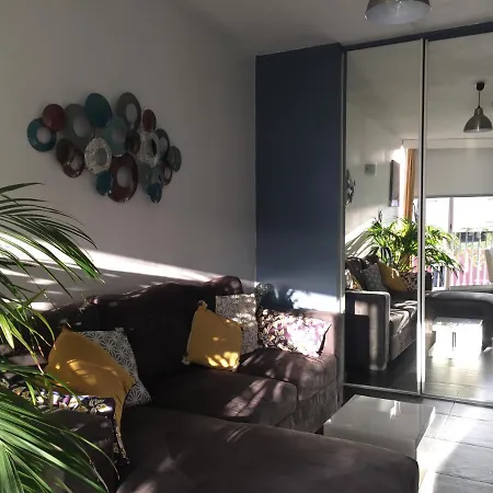 Tu Casa Parking Fibre Optique Netflix Сен-Рафаэль